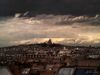 Montmartre_nubes_y_techos_1024.JPG